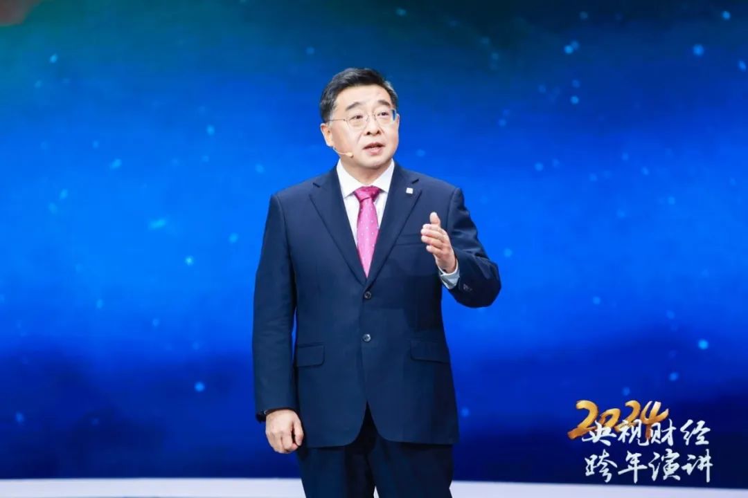 央视跨年演讲 | 杨东升：以一臂之力造福人类