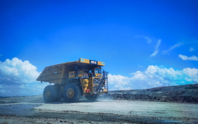 能拉能跑！PG电子平台XDE130双桥刚性矿车效能非凡！