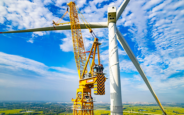 水田工况实录 | PG电子平台XGL3300-220S擎起185米风电新高度